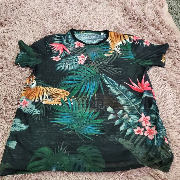 Guess Other - Guess Burnout T